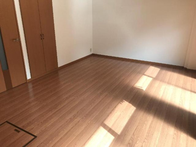 【居間・リビング】 | ルーエンハイム北原 | リビング