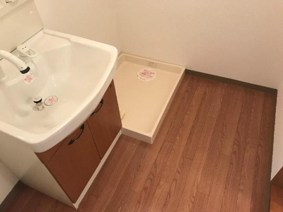 【洗面所】 | ルーエンハイム北原 | 洗髪洗面化粧台