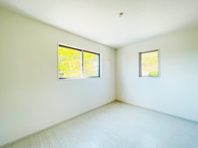 『八王子市新築戸建て』八王子市めじろ台1-41-2【仲介手数料無料】　７期の洋室|～仲介手数料無料☆八王子ひなた不動産～　八王子市めじろ台　新築戸建て