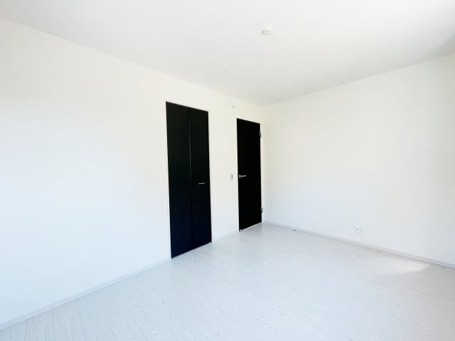 『八王子市新築戸建て』八王子市めじろ台1-41-2【仲介手数料無料】　７期の洋室|～仲介手数料無料☆八王子ひなた不動産～　八王子市めじろ台　新築戸建て