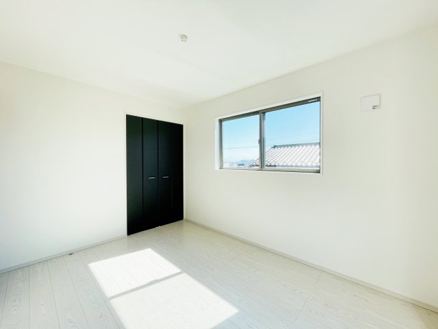 『八王子市新築戸建て』八王子市めじろ台1-41-2【仲介手数料無料】　７期の洋室|～仲介手数料無料☆八王子ひなた不動産～　八王子市めじろ台　新築戸建て