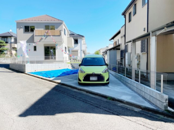 祝：成約済み　八王子市　めじろ台　新築戸建て　７期の前面道路含む現地写真|～仲介手数料無料☆八王子ひなた不動産～　八王子市めじろ台　新築戸建て