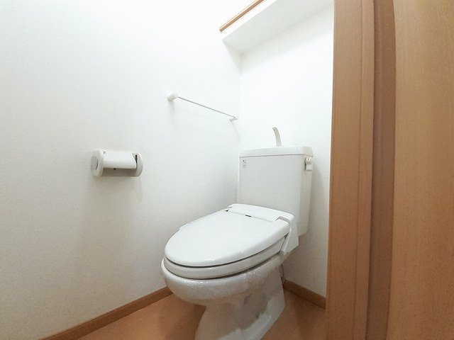 ル・オマージュⅢのトイレ|シンプルで使いやすいトイレです