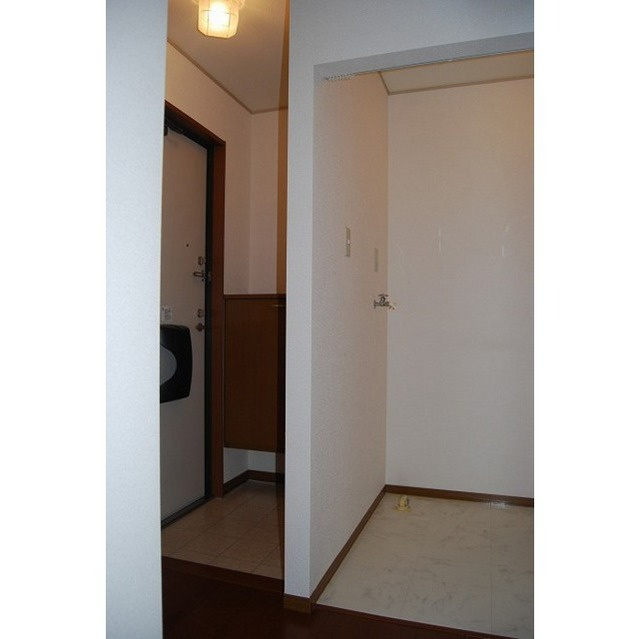 各務原市那加前洞新町４丁目のアパートの内装