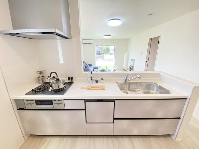 『八王子市新築戸建て』八王子市川口町893【仲介手数料無料】　２４ー１期のキッチン|～仲介手数料無料☆八王子ひなた不動産～　八王子市川口町　新築戸建て