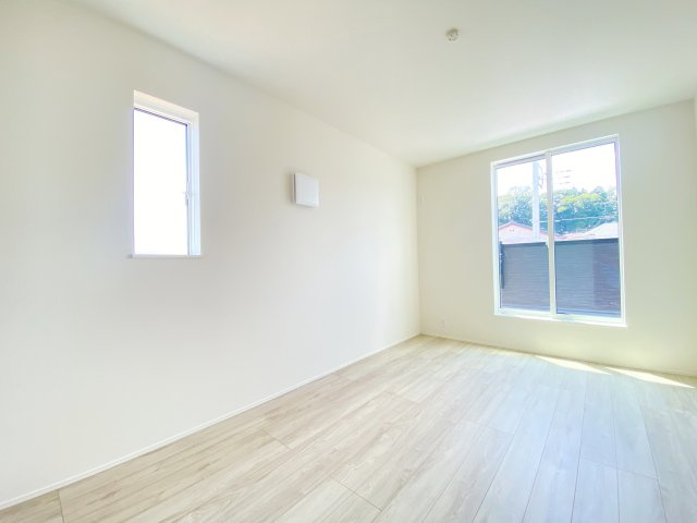 『八王子市新築戸建て』八王子市川口町893【仲介手数料無料】　２４ー１期の洋室|～仲介手数料無料☆八王子ひなた不動産～　八王子市川口町　新築戸建て