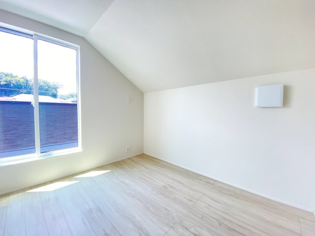 『八王子市新築戸建て』八王子市川口町893【仲介手数料無料】　２４ー１期の洋室|～仲介手数料無料☆八王子ひなた不動産～　八王子市川口町　新築戸建て