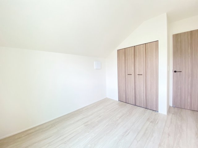 『八王子市新築戸建て』八王子市川口町893【仲介手数料無料】　２４ー１期の洋室|～仲介手数料無料☆八王子ひなた不動産～　八王子市川口町　新築戸建て