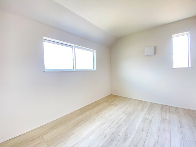 『八王子市新築戸建て』八王子市川口町893【仲介手数料無料】　２４ー１期の洋室|～仲介手数料無料☆八王子ひなた不動産～　八王子市川口町　新築戸建て