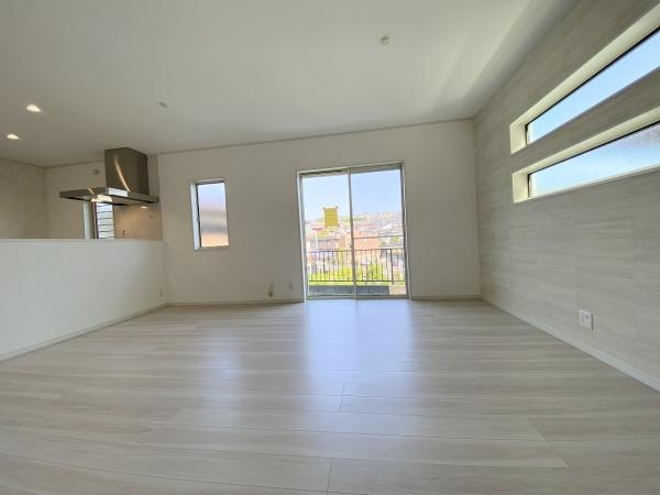 【居間・リビング】 | 垂水区つつじが丘6丁目　B号棟　新築戸建