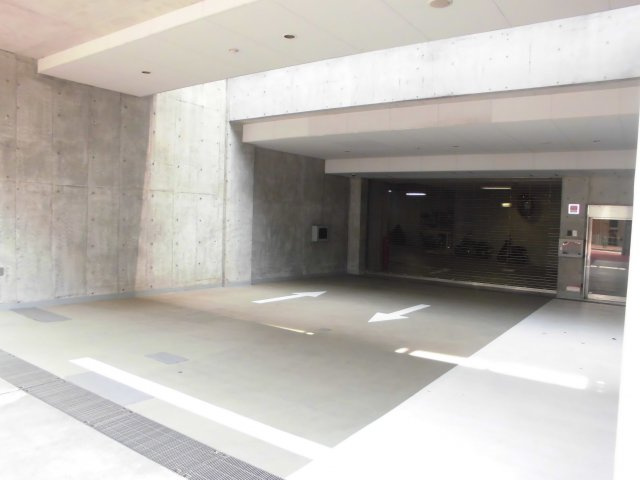 it’s東京フォーサイトスクエアの駐車場