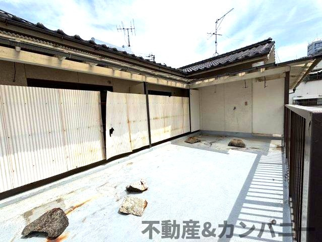 旭町中古戸建のバルコニー|陽当たり良好なバルコニーです
