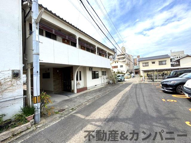 旭町中古戸建の外観|外観は落ち着いています