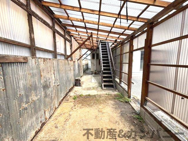 旭町中古戸建のその他|1階倉庫