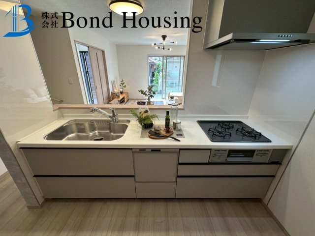 閑静な住環境　桃山台6丁目　新築2区画　1号棟のキッチン
