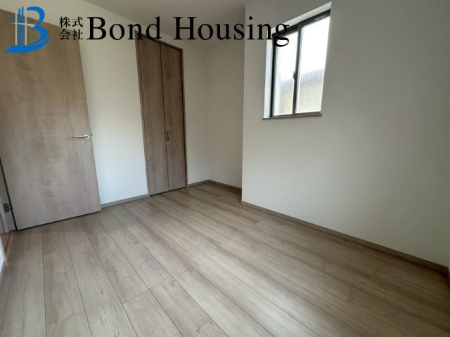 閑静な住環境　桃山台6丁目　新築2区画　1号棟の子供部屋