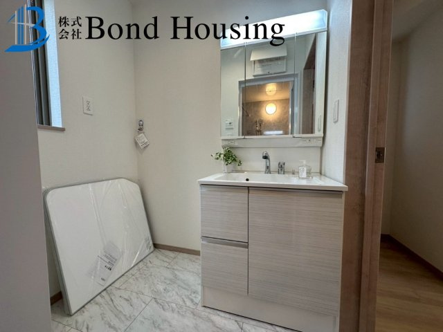 閑静な住環境　桃山台6丁目　新築2区画　1号棟の洗面所