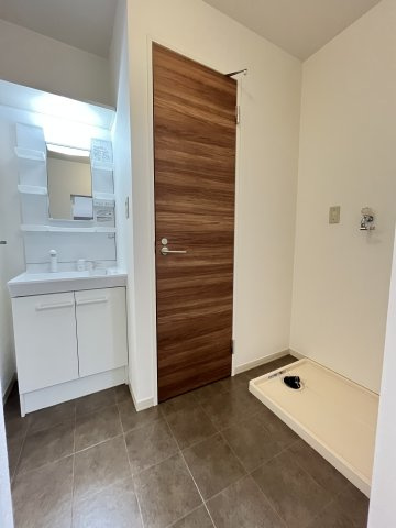 カルムKの洗面所