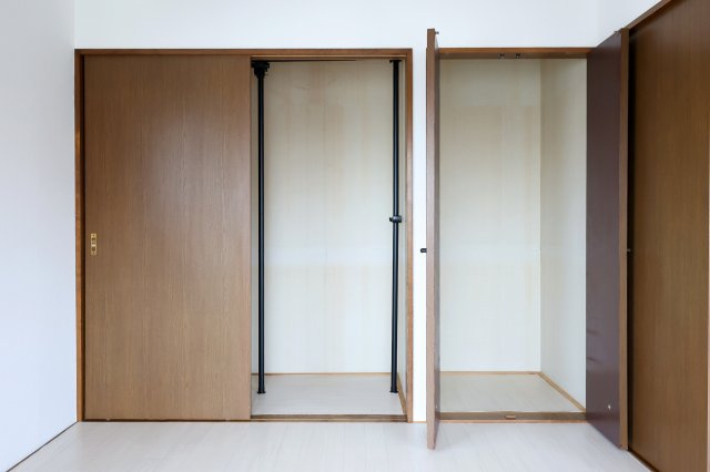 トーヨーハイツの収納|リビング横6帖洋室　収納