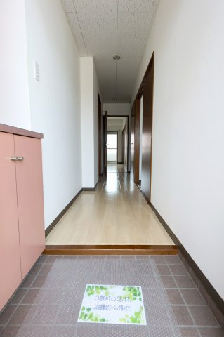 トーヨーハイツの玄関