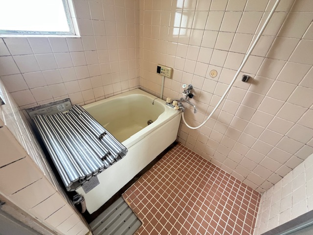 公団狭山住宅8号棟の浴室