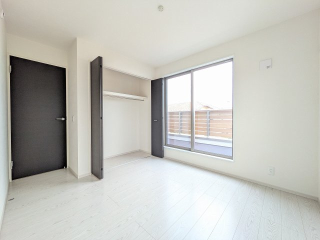 八王子市　北野台　新築一戸建て　９期の収納|～収納力の高いクローゼット完備～