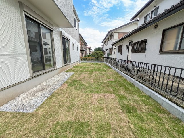 八王子市　北野台　新築一戸建て　９期の庭|～ガーデニングなども楽しめる庭付き～