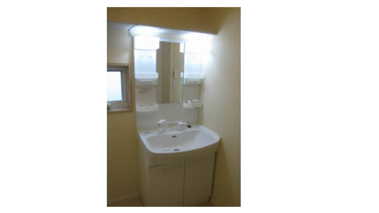 神戸市西区白水1丁目　収益アパート　満室稼働中！の独立洗面台