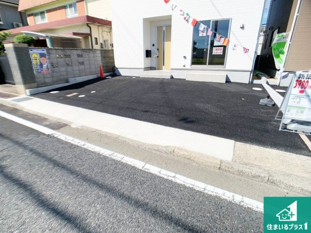 明石市大久保町八木　第3期　新築一戸建ての駐車場|駐車スペース！散水栓があるので、こまめに愛車を洗えます！