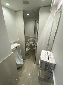 【トイレ】 | 若杉グランドビル別館 | 若杉グランドビル別館　男子トイレ