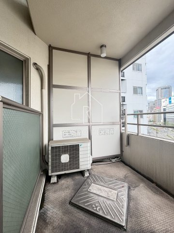 マジェスティ天満橋のバルコニー