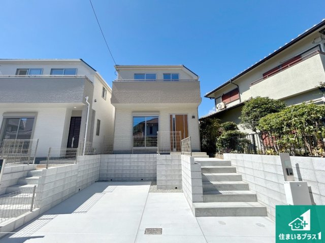 神戸市垂水区桃山台　新築一戸建ての外観|安心の10年保証！外観を美しく保ち、雨水で汚れを落とします！気になることがありましたら、お気軽にお問い合わせください！