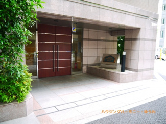 【エントランス】