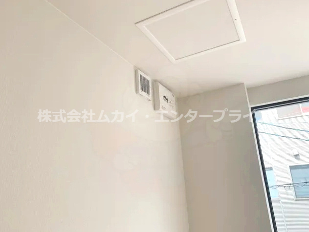 WEST SIDE UTSUBOの内装