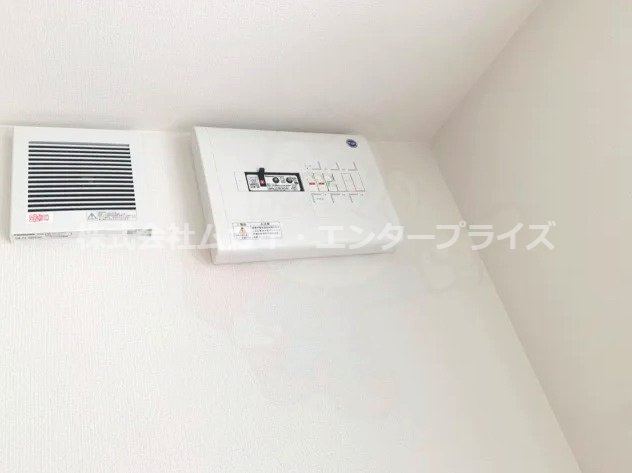 WEST SIDE UTSUBOの内装