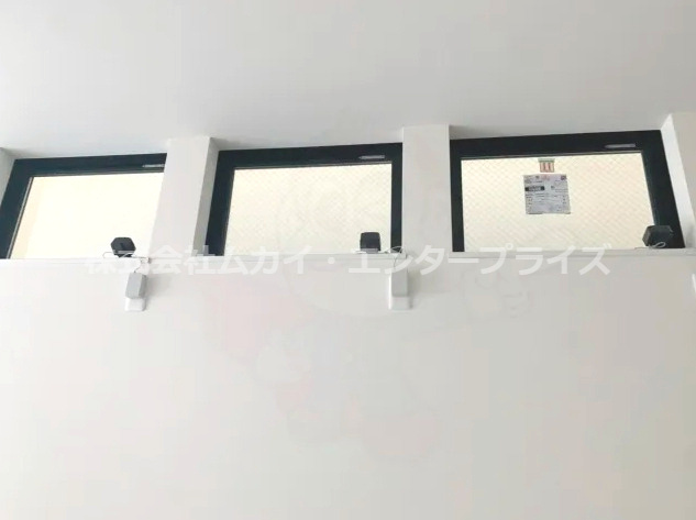 WEST SIDE UTSUBOの内装