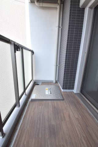 大阪市都島区東野田町１丁目の賃貸マンションのバルコニー