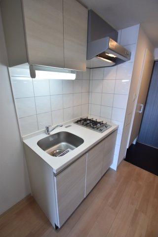 大阪市都島区東野田町１丁目の賃貸マンションのキッチン