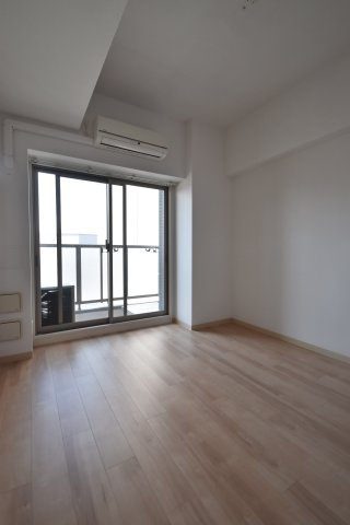 大阪市都島区東野田町１丁目の賃貸マンションの居間・リビング