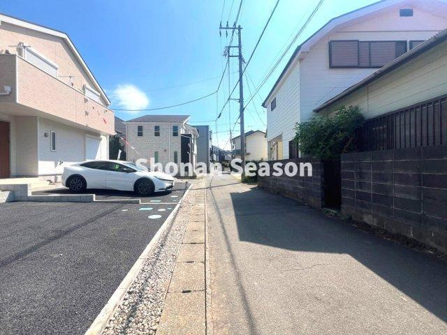 【前面道路含む現地写真】 | ぜひ見学をして、周辺環境や戸建の雰囲気を体感してください♪