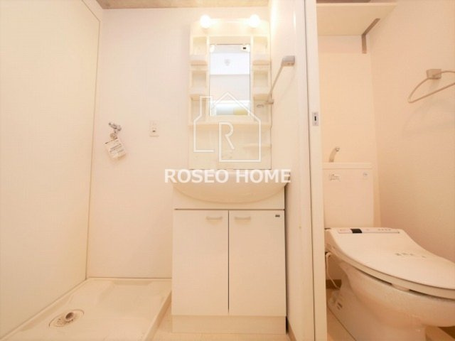 天満アパートメントの洗面所