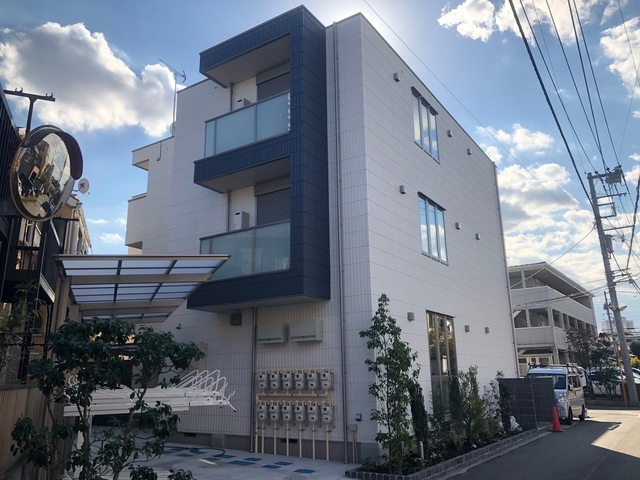 フェリーチェ