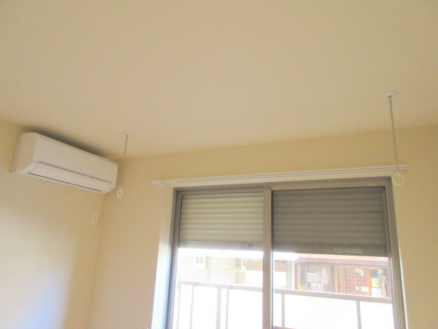 Ｓｕｎｎｙ ＨｅｉｍｓⅢのその他|室内物干しフックと防犯シャッター