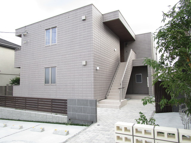 Ｅｍｉｎｅｎｃｅ　Ｅｄａｋｉｔａ