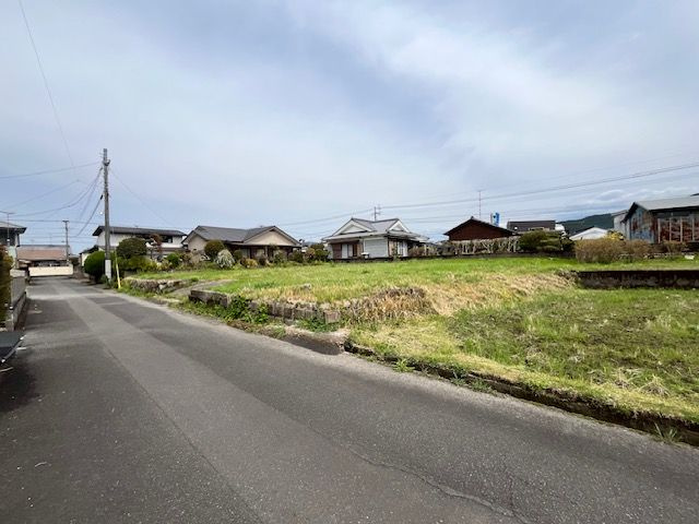 北諸県郡三股町大字樺山の売地の外観
