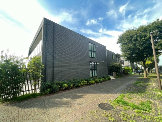 Ｌａ　Ｃｏｕｒ　Ｍｉｙａｋｏ　Ｅａｓｔ　