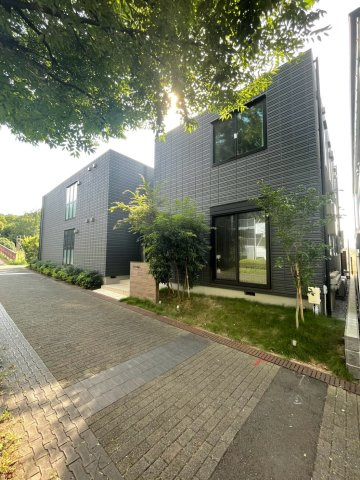 Ｌａ　Ｃｏｕｒ　Ｍｉｙａｋｏ　Ｅａｓｔ　のエントランス