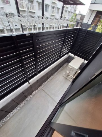 TWIN ROCKS　Nのバルコニー