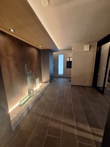 TWIN ROCKS　Nのロビー