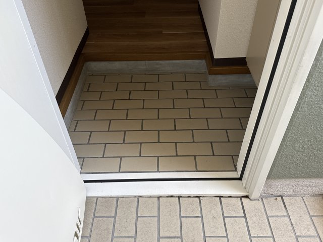 メモリーハイツの玄関